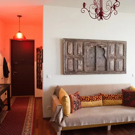 公寓 Raevala Boulevard